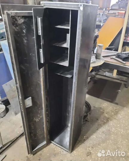 Оружейный сейф