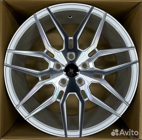 Зимние колеса на Toyota Camry Тойота Камри R18