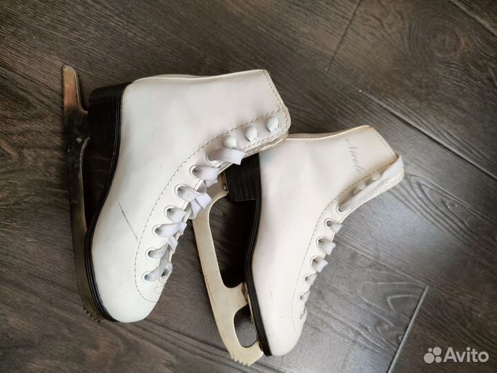 Коньки детские, размер 28