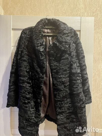 Шуба каракулевая