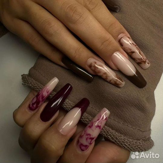 Маникюр, наращивание ногтей, смарт педикюр на дму