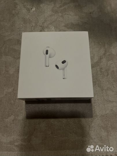 Беспроводные наушники apple airpods