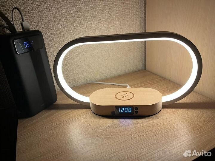 Cветильник-ночник с беспроводной зарядкой 4 в 1