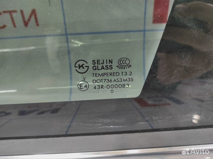 Стекло кузовное глухое правое Opel Antara (C105) 4