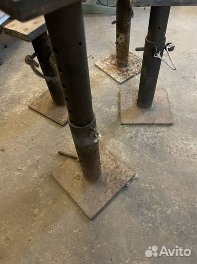 Подставка для авто