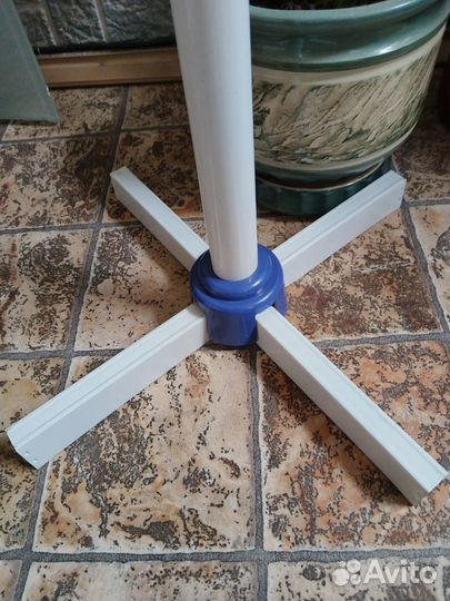 Вентилятор напольный leran