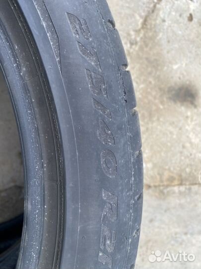 Pirelli P Zero 275/40 R21 и 315/35 R21 111Y