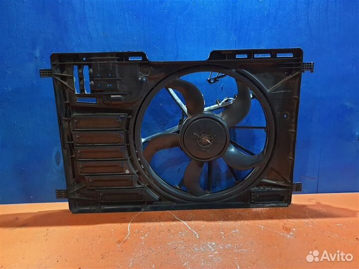Вентилятор радиатора Ford Kuga 2 Escape 3135104101