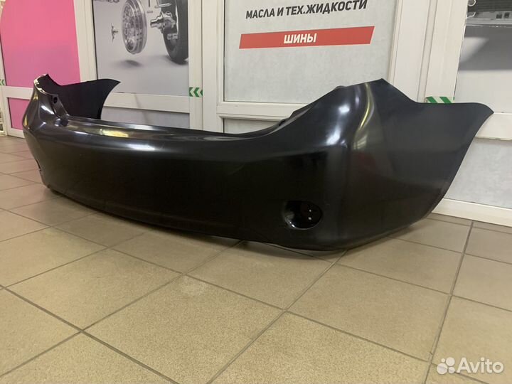 Бампер задний Toyota Corolla E15 2006-2013