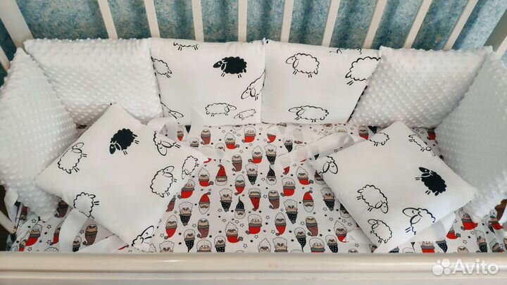 Бортики в детскую кроватку новые