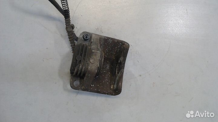 Суппорт SsangYong Musso, 1996