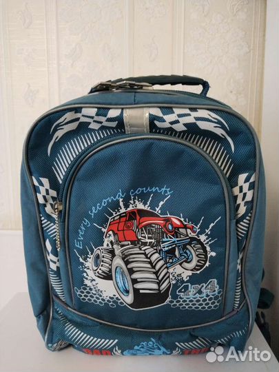 Школьный рюкзак