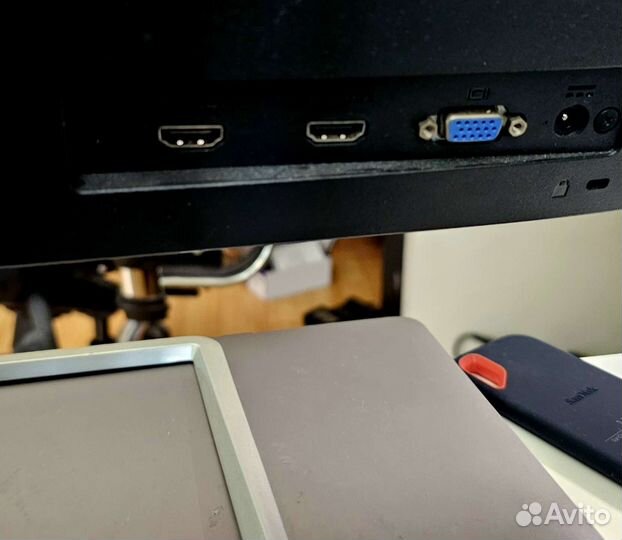 Монитор HP 27