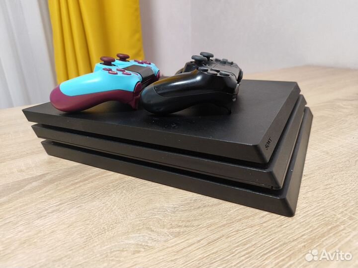 Sony playstation 4 PS4 pro 1tb с играми