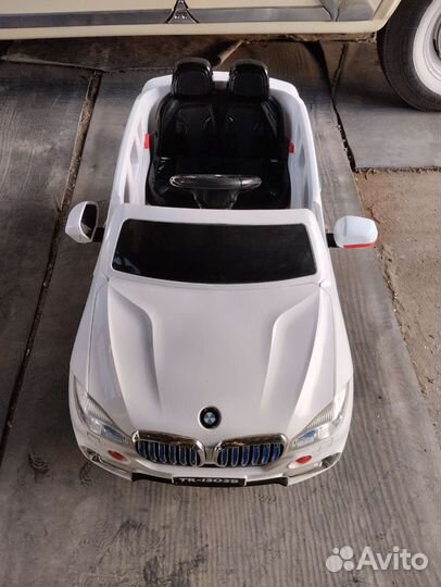 Детская машинка каталка электро