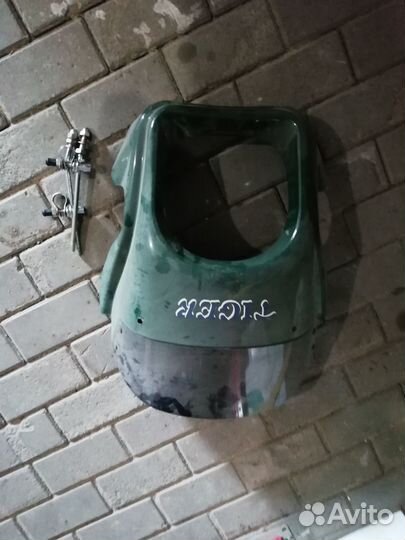 Ветровое стекло на мотоцикл