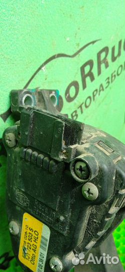 Педаль газа Volkswagen Golf GTI