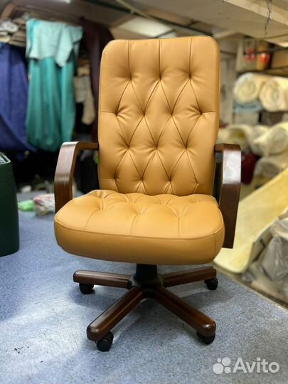 Компьютерное кресло