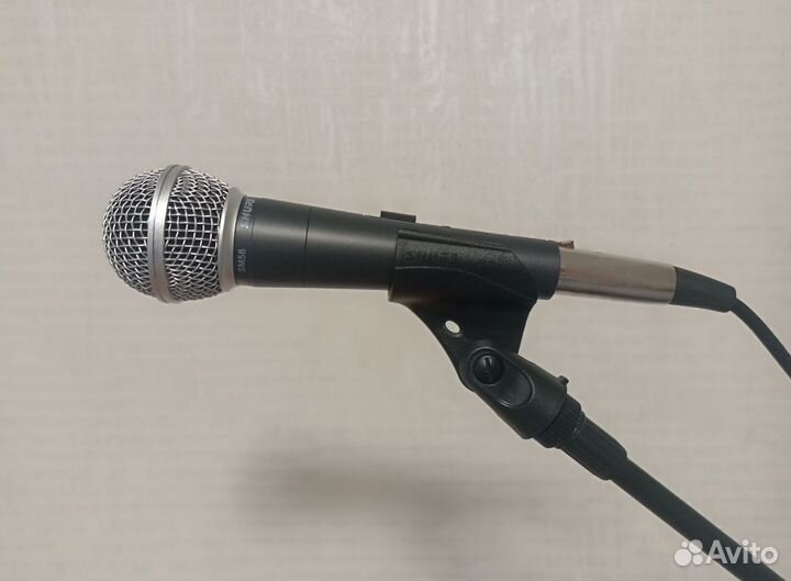 Вокальный микрофон Shure SM 58 с выключателем