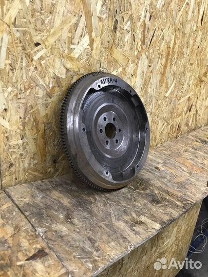 Маховик МКПП Opel Astra H хетчбек 1.6 2007