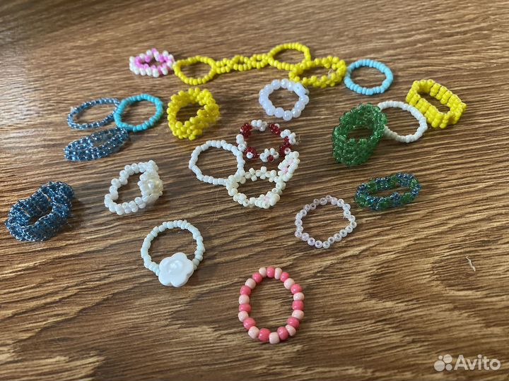 Украшения из бисера ручной работы