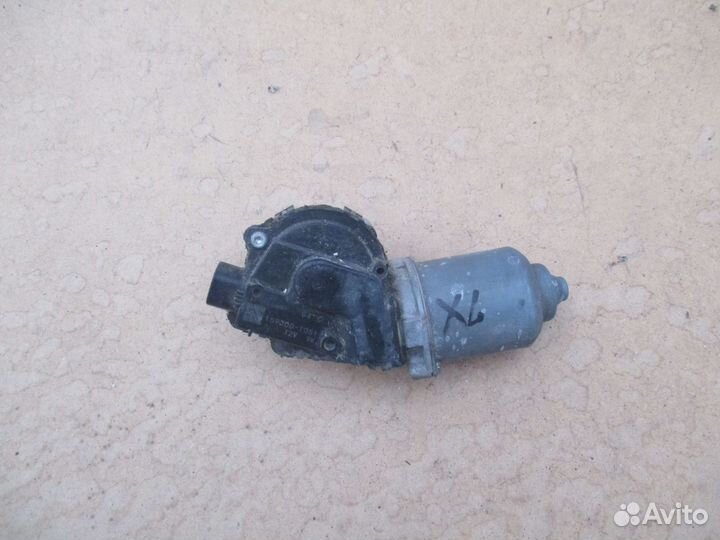 Моторчик стеклоочистителя Mitsubishi Outlander