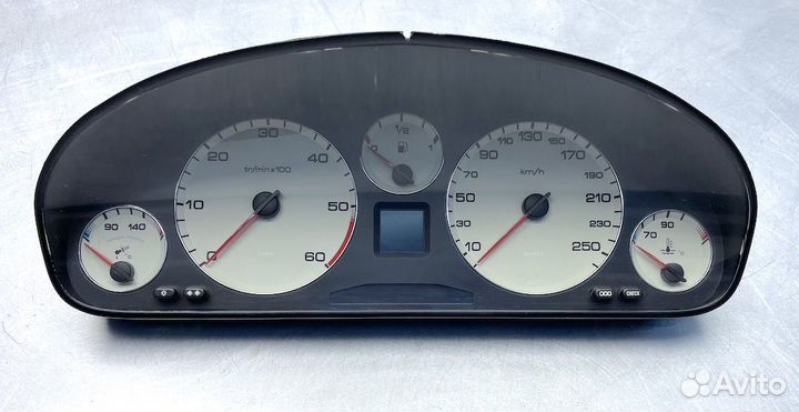 Пежо 607 Блок приборов