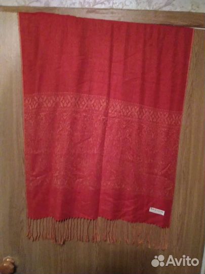 Шарфы и палантины