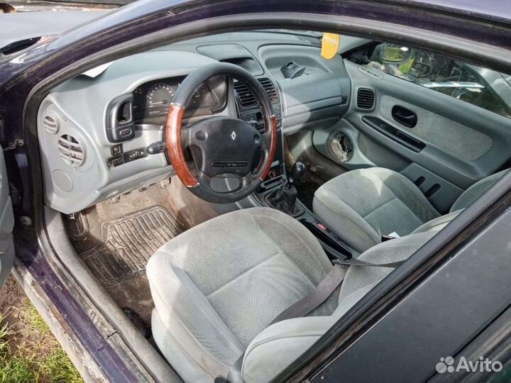 Рено лагуна