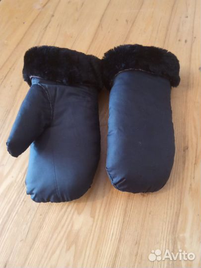 Теплые рукавицы с мехом