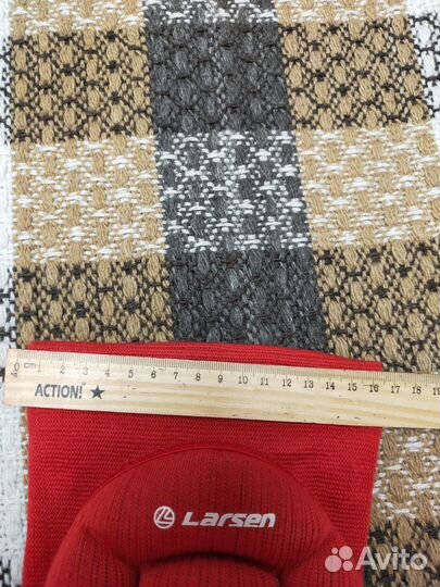 Наколенники