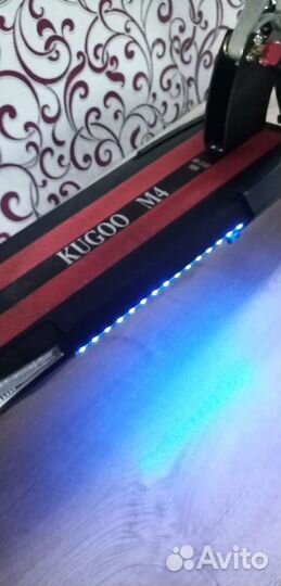 Самокат KoogoM4