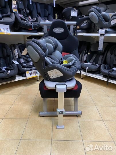 Osann One Sl поворот упор в пол