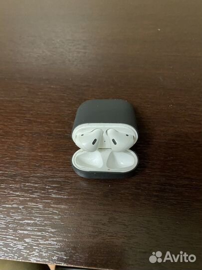 Нушники apple airpods