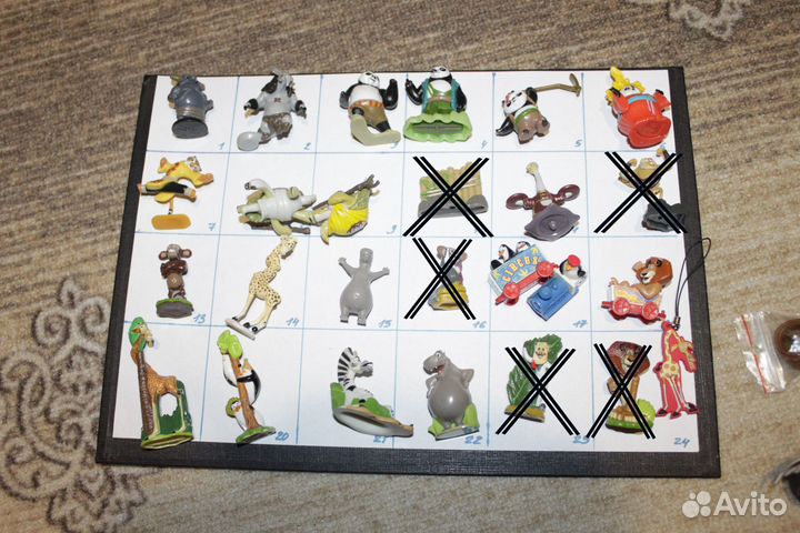 Игрушки из киндер-сюрприза, Ландрин, чупы, пр. - 1