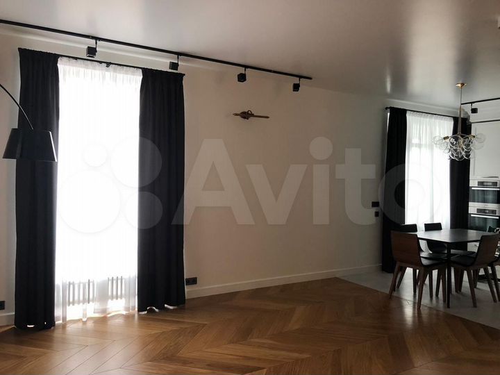 3-к. квартира, 100 м², 9/16 эт.