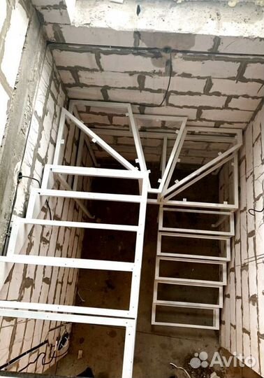 Лестницы прямые под ключ