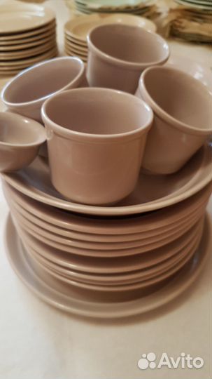 Набор посуды 14 предметов, тарелки