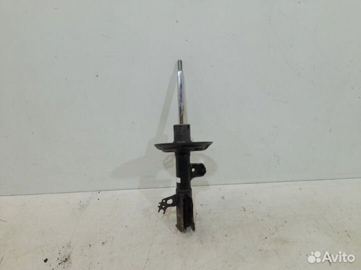 Амортизатор передний левый Toyota Camry V70 2018