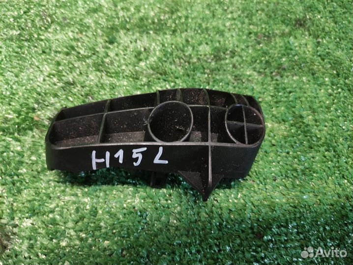 Кронштейн бампера заднего левый Toyota Auris E150