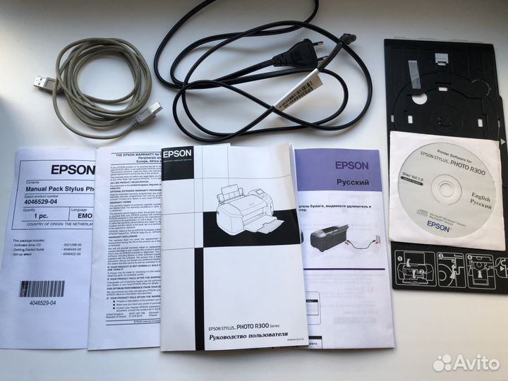 Продам фотопринтер Epson stylus photo R300