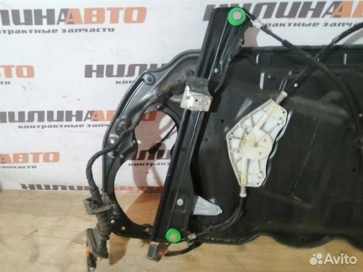 Стеклоподъемник передний левый Volkswagen Passat