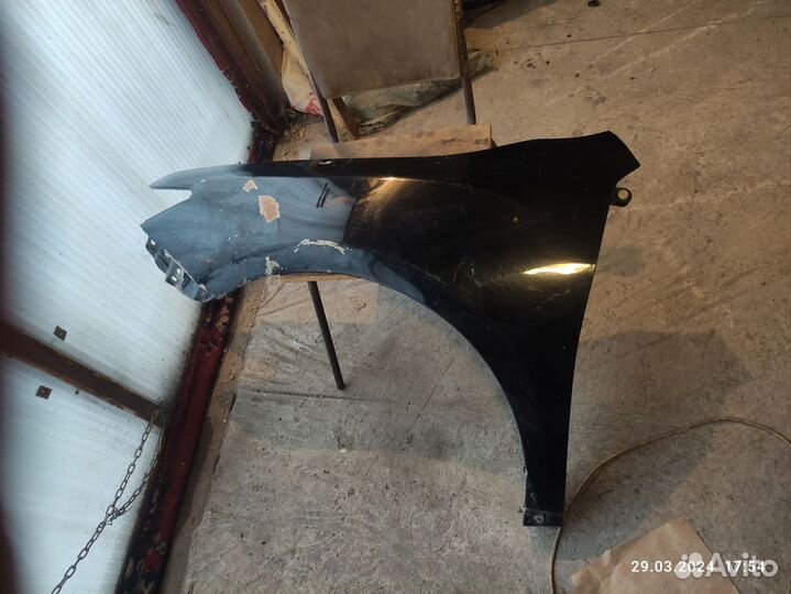 Крыло переднее левое toyota camry 55