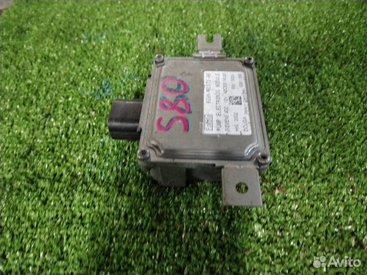 Блок управления топливным насосом Volvo S80