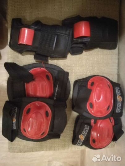 Коньки роликовые