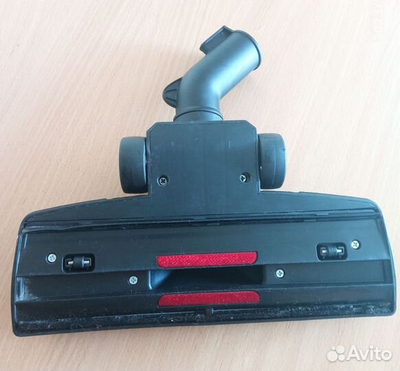 Насадка щетка для пылесоса унивесал