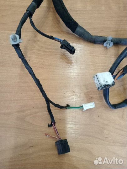 Проводка (коса) двери передняя правая Hyundai