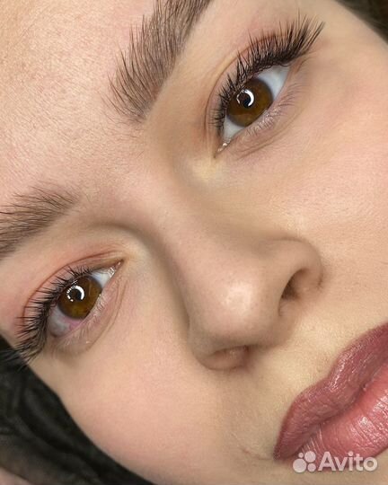 Наращивание ресниц