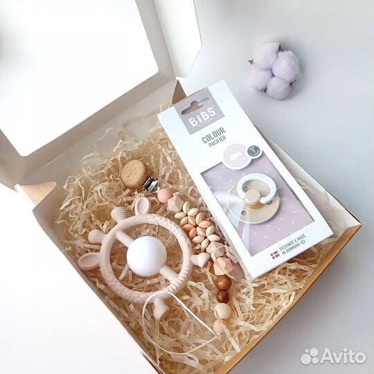 Прорезыватели, погремушки, пустышки, держатель