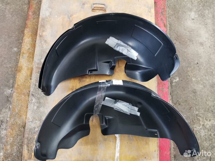 Локеры брызговики Опель Астра Н Зафира Б